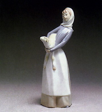 Lladro Girl With Lamb 1969-93 Porcelain Figurine