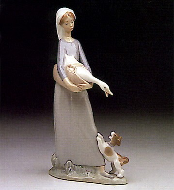 Lladro Girl With Goose And Dog 1974-93 Porcelain Figurine