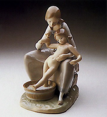 Lladro Bathing the Girl 1974-78 