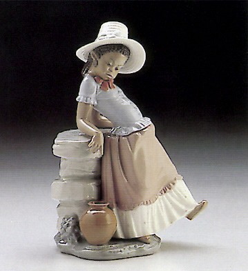 Lladro A Step In Time 1982-98 - Open Box Porcelain Figurine