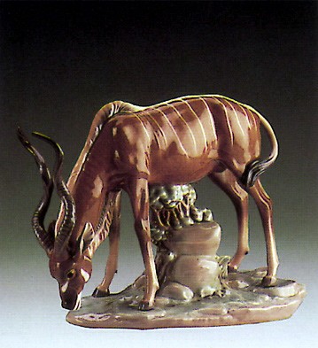 Lladro Antelope Drinking 1985-98 Porcelain Figurine