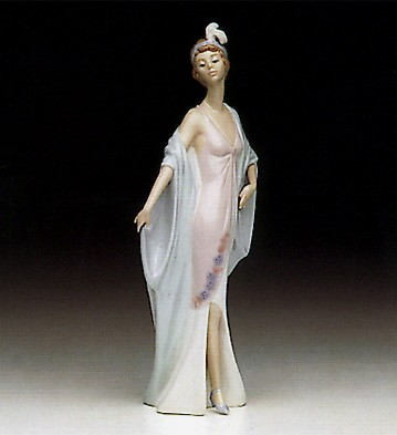 Lladro Sophisticate Porcelain Figurine