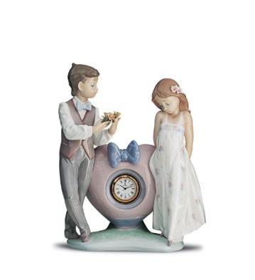 Lladro Time For Love 1993-2001 *** Porcelain Figurine