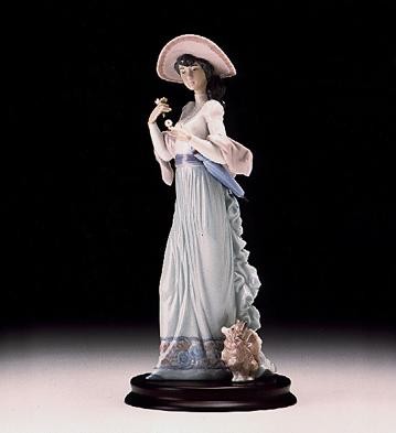 Lladro Sundays Best 1996-99 Porcelain Figurine
