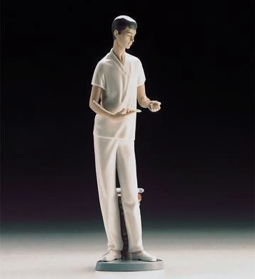 Lladro Medic 1996-99 Porcelain Figurine