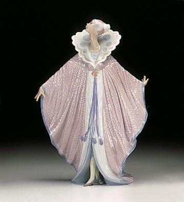 Lladro Quione 1996-99 *** Porcelain Figurine