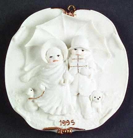 Giuseppe Armani Armani 1995 Christmas Ornament 