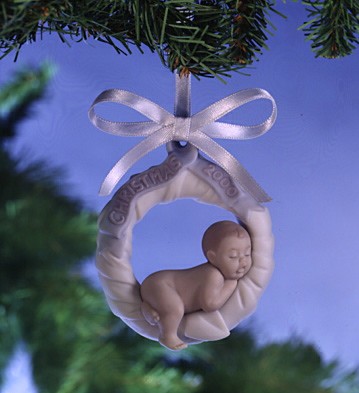 Lladro Baby's First Christmas 2000 Ornament Porcelain Figurine