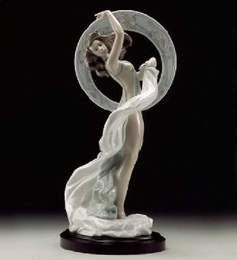 Lladro Dance Porcelain Figurine