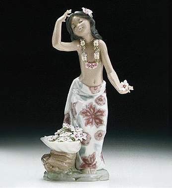 Lladro HawaIIan Dancer Porcelain Figurine