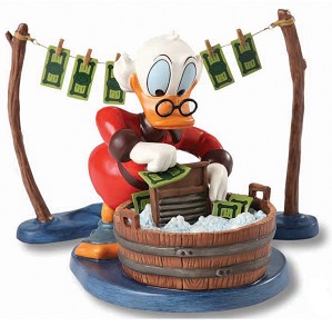 Lladro Uncle Scrooge Laundry Day-4024290