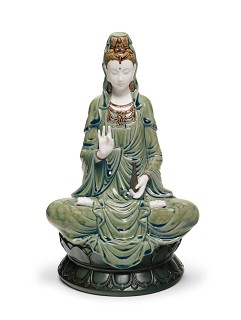 Lladro-Kwan Yin Figurine Green