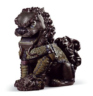 Lladro-Oriental Lioness (Black)