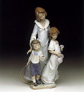 Lladro Retired Porcelain