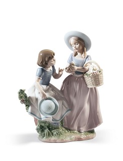 Lladro-GIRLFRIENDS