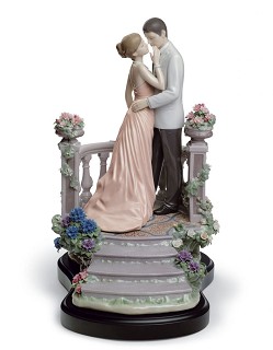 Lladro-Moonlight Love