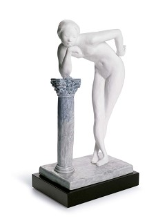 Lladro-A Woman's Pose