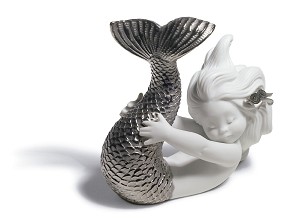 Lladro-PLAYING AT SEA (SILVER RE-DECO)