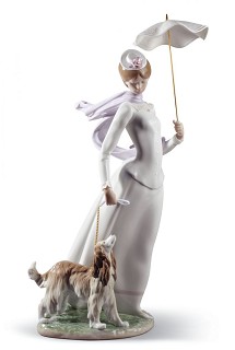 Lladro-Lady With Shawl