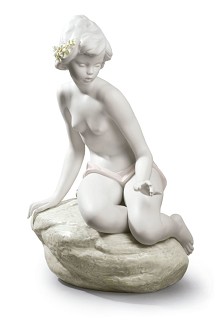 Lladro-BATHING NYMPH