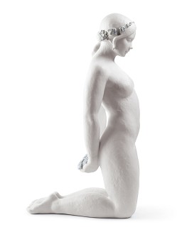 Lladro-BEAUTIFUL INNOCENCE