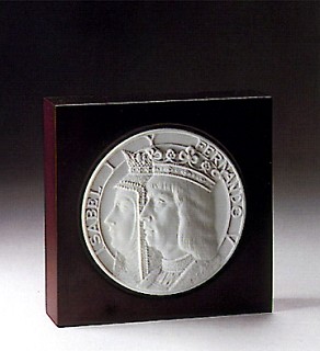 Lladro-New World Medallion 1991-94