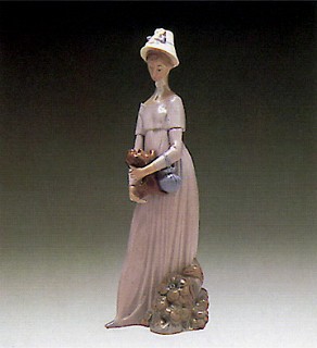 Lladro Retired Porcelain