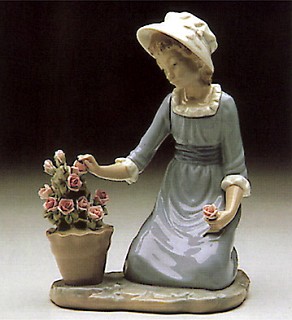 Lladro-Flowers In Flower Pot 1980-85