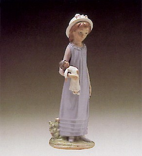 Lladro-Belinda And Her Doll 1980-95