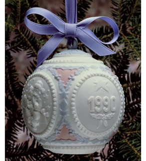 Lladro-Christmas Ball 1990 Ornament