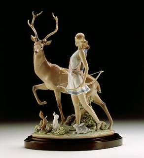 Lladro-Diana, Goddess Of The Hunt 1996-2000