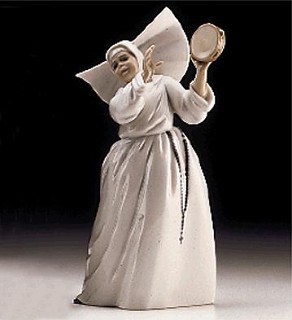 Lladro-Sister With Tambourine Usa 1997-99