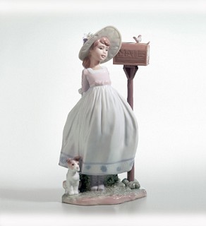 Lladro-Waiting For Your Letter