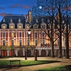 Liudmila Kondakova - Place Des Vosges