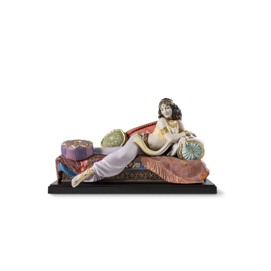 Lladro - Princess Scheherazade