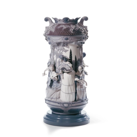 Lladro - Ladies in The Garden Vase. Limited Edition. Grey and Silver Luster