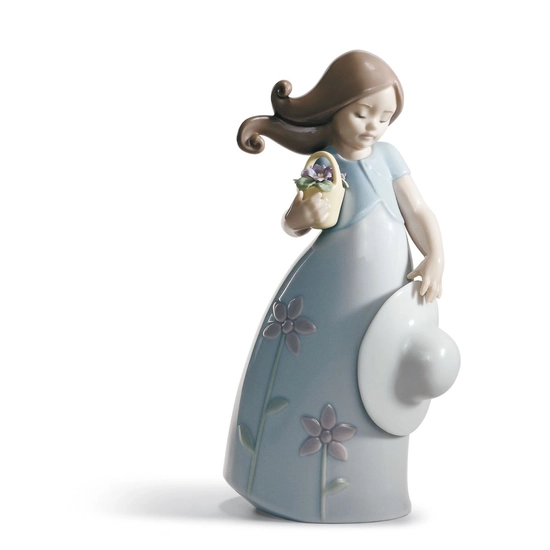 Lladro - LITTLE VIOLET