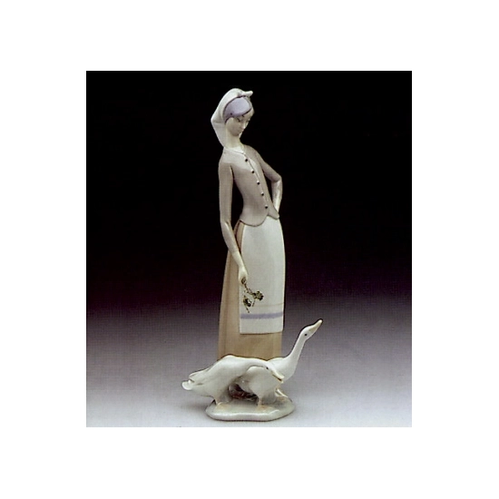 Lladro - Girl With Geese 1969-95