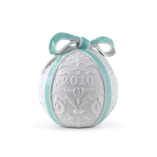 Lladro - Christmas Ball 2010 Ornament