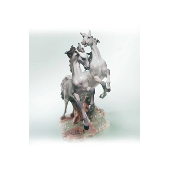 Lladro - Free As A Wind Le1500 2000-C