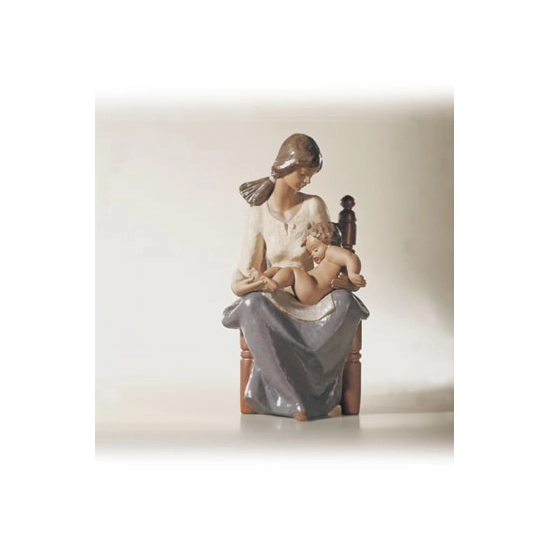 Lladro - In Mothers Arms 2000-2002