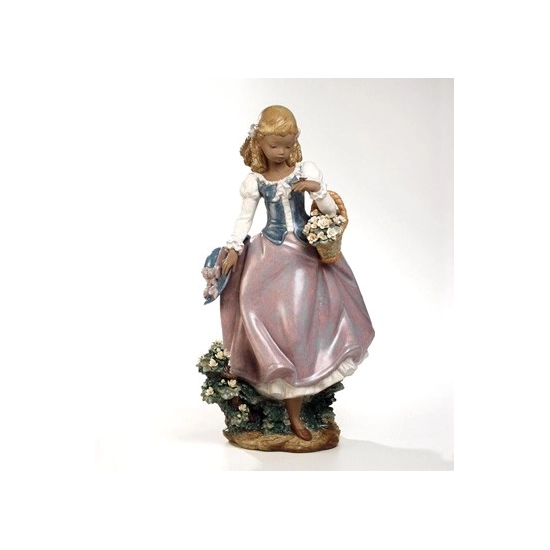 Lladro - Winds Of Springtime