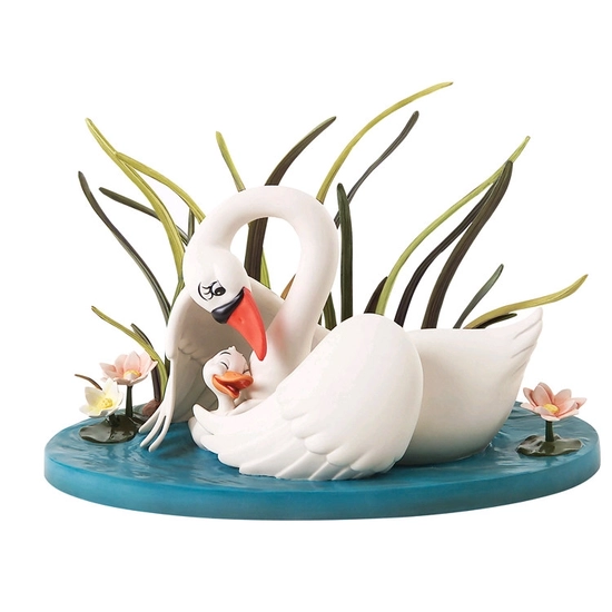 WDCC Disney Classics - The Ugly Duckling And Mother A Loving Embrace