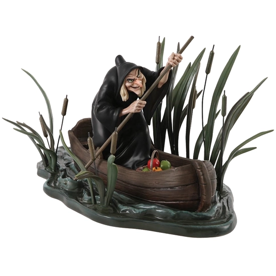 WDCC Disney Classics - Snow White Witch Poisonous Plot