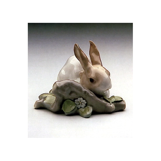 Lladro - Rabbit Eating Brown 1971-98