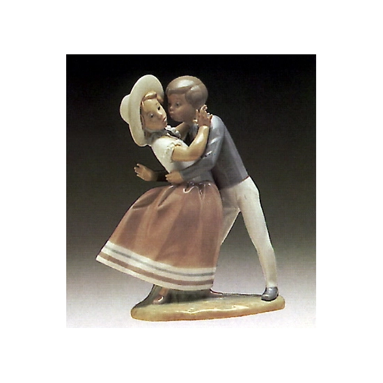 Lladro - Waltz Time 1974-85