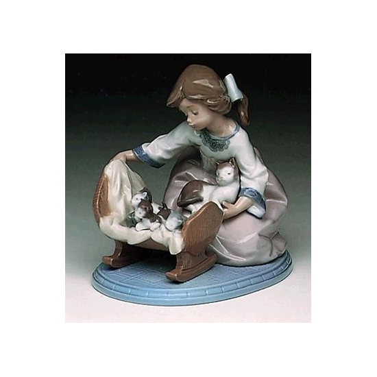 Lladro - A Cradle Of Kittens 1991-97