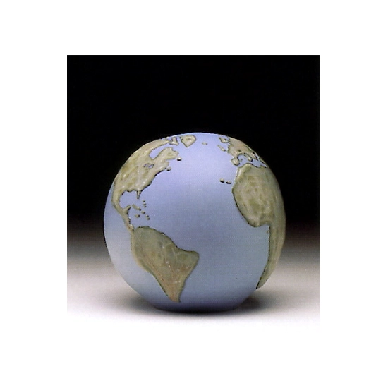 Lladro - Globe Paperweight