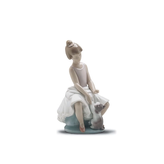 Lladro - Little Ballerina With Cat 1997-2001