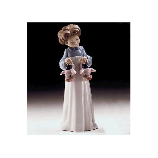Lladro - My Favourite Slippers Usa 1997-99